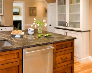 How do I choose the right granite countertop color for my kitchen?